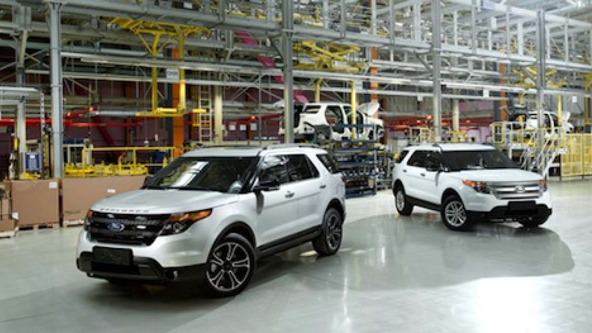 2013 Ford Explorer in Russia