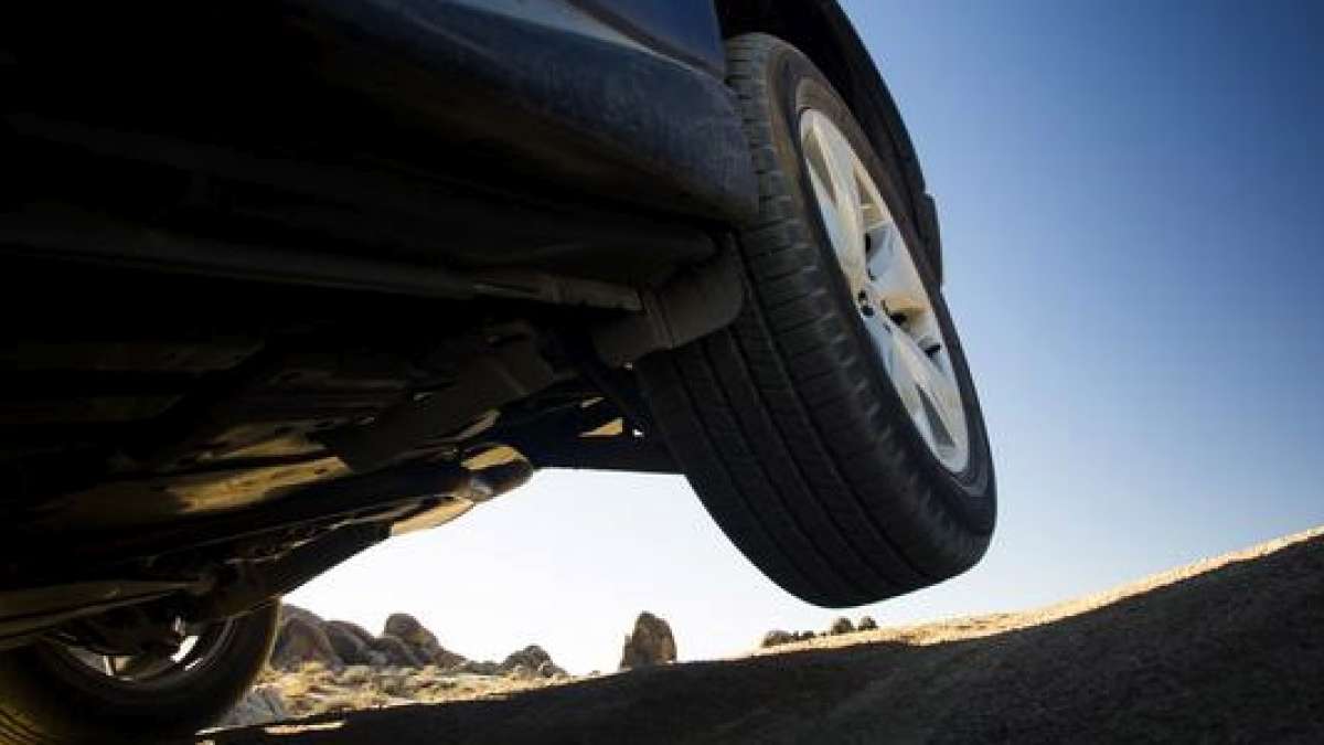 2014 Forester pushes 2016 Toyota Camry off Subaru’s production line