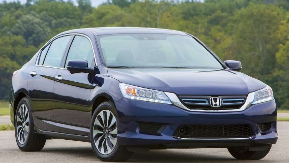 2015_Honda_Accord_Hybrid