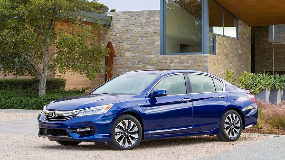 2017_Honda_Accord_Hybrid
