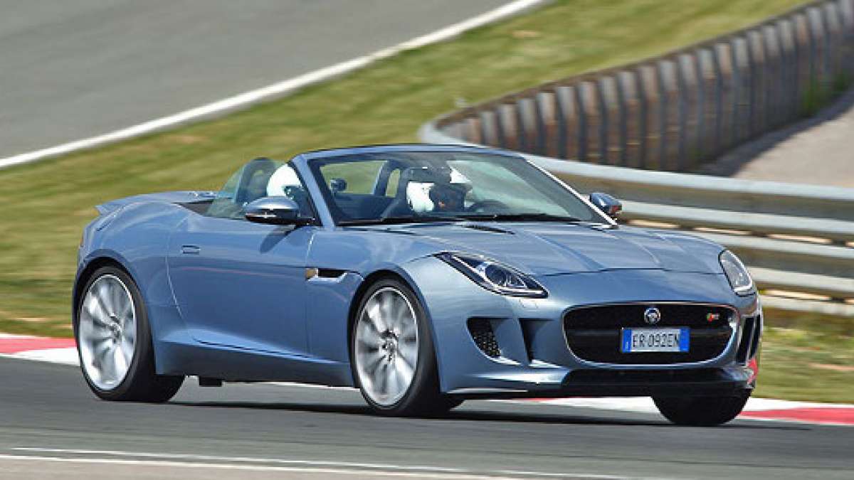 2014 Jaguar F-Type at Jaguar Performance Driving Academy 