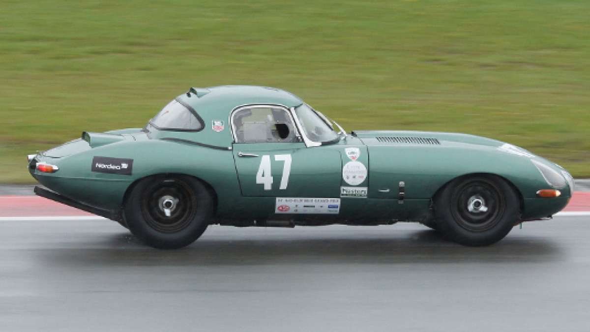 Jaguar’s new Heritage Race Series E-Type on track