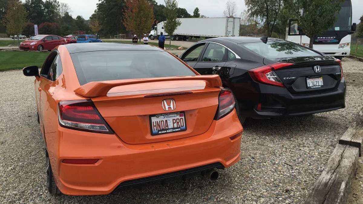 2016_Honda_Civic_Si_comparison