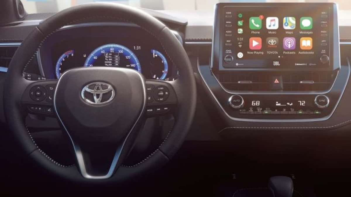 Tooyta moves to Apple Car Play and ALexa for 2019.