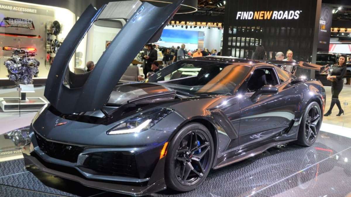 2019 Corvette ZR1 Front