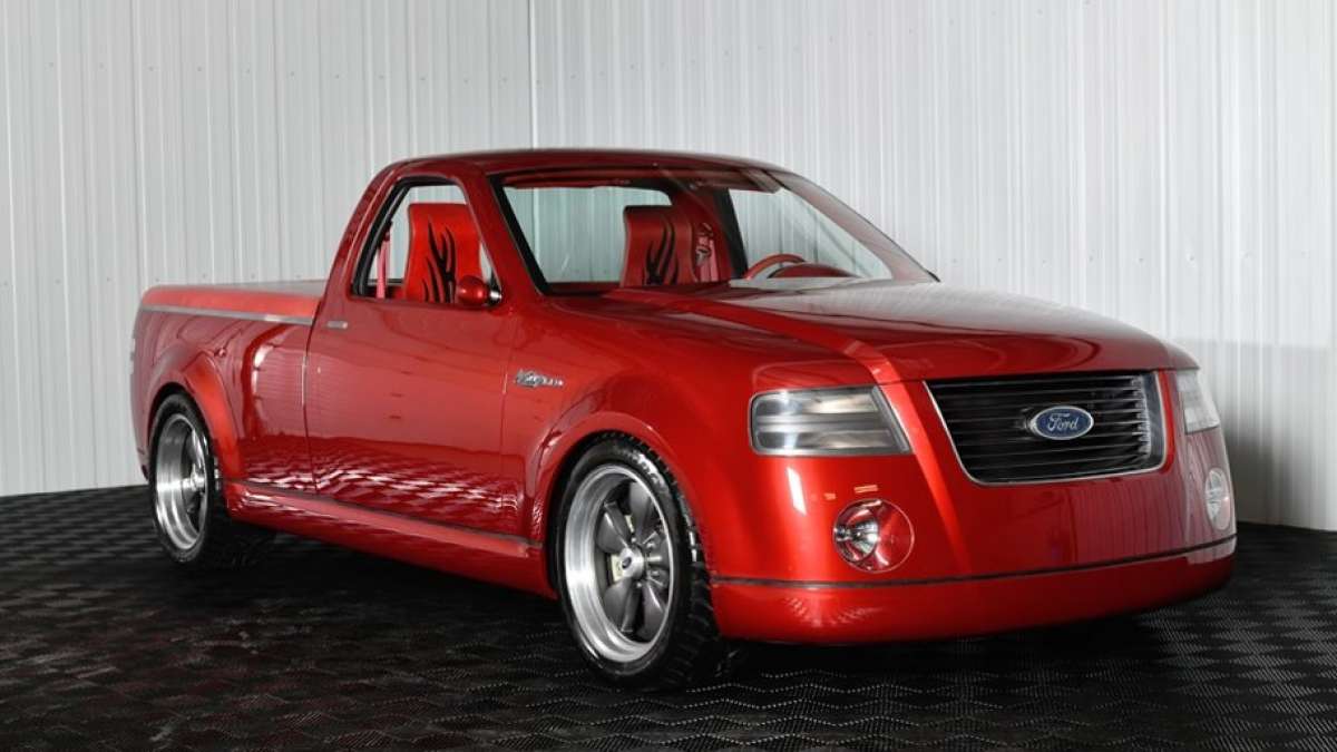 2001 Ford F150 Lightning Rod Concept