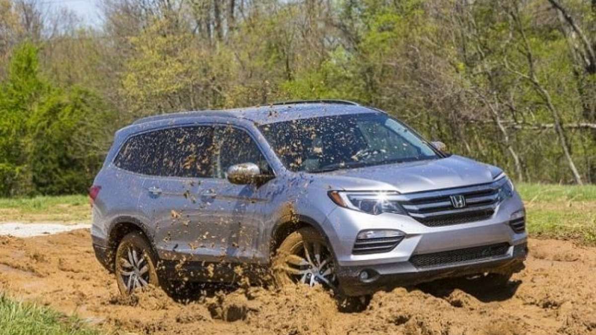 2016_Hondaa_Pilot_Elite_Mud_Auto_Idle_Stop