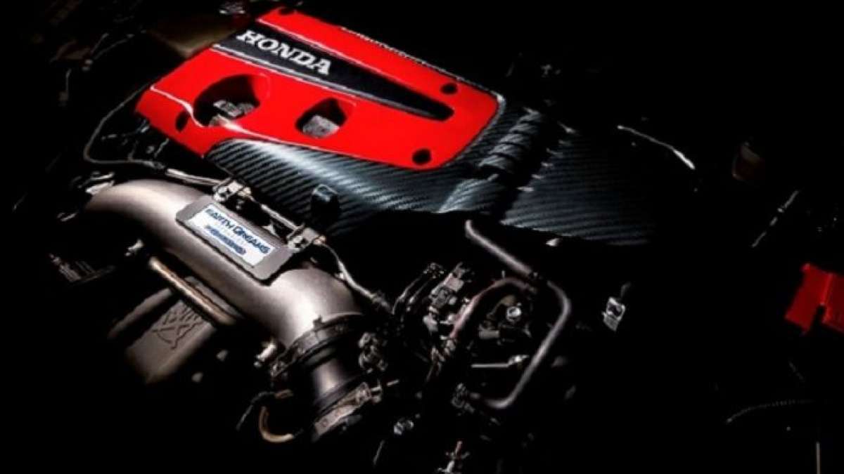 2017_Civic_Type-R _Engine