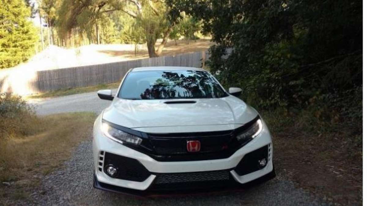 2017_Honda_Civic_Type_R