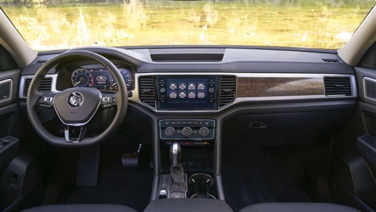 2018 VW Atlas Interior