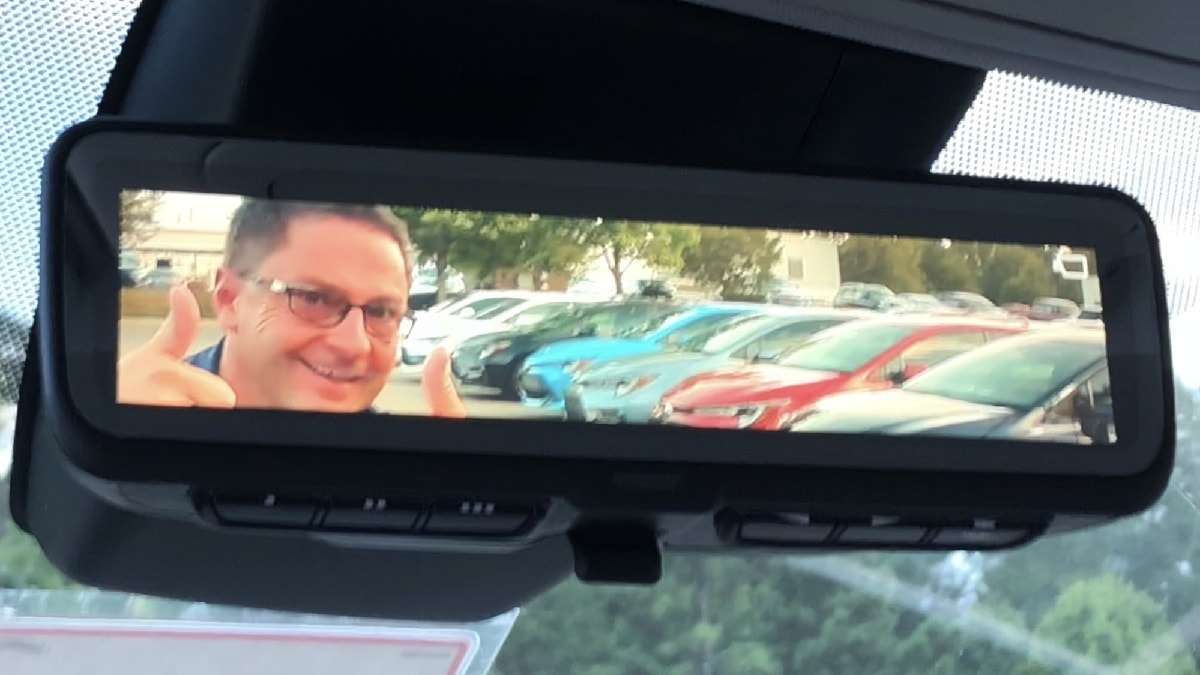 2019 Toyota RAV4 Digital Rearview Mirror