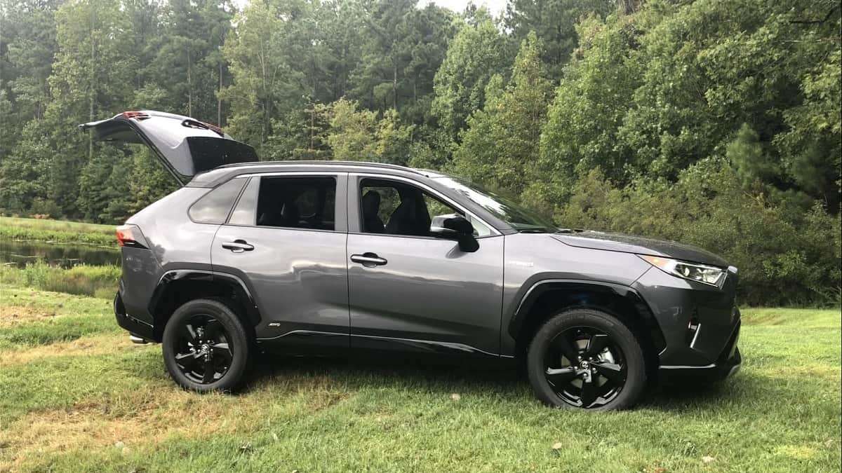 2019 Toyota RAV4 XSE Hybrid Magnetic Gray Metallic profile view