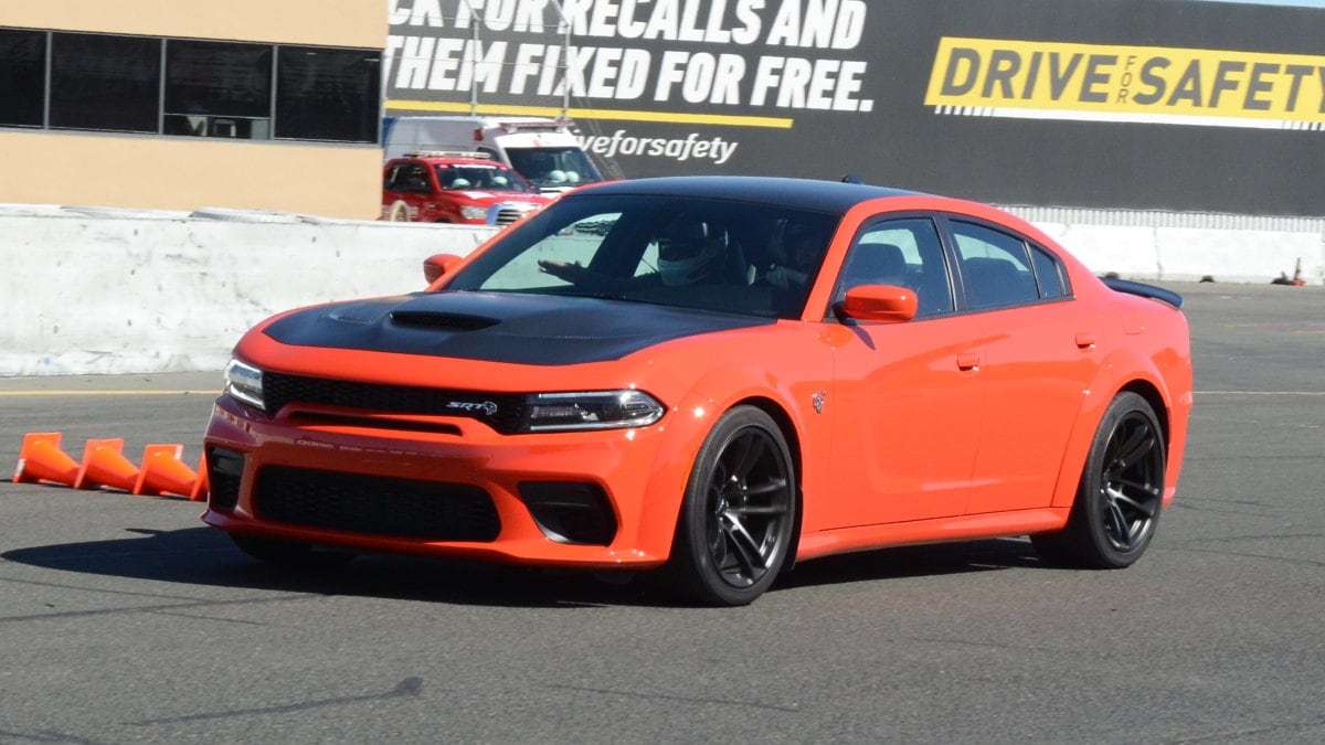 2020 Dodge Charger SRT Hellcat Widebody in Go Mango