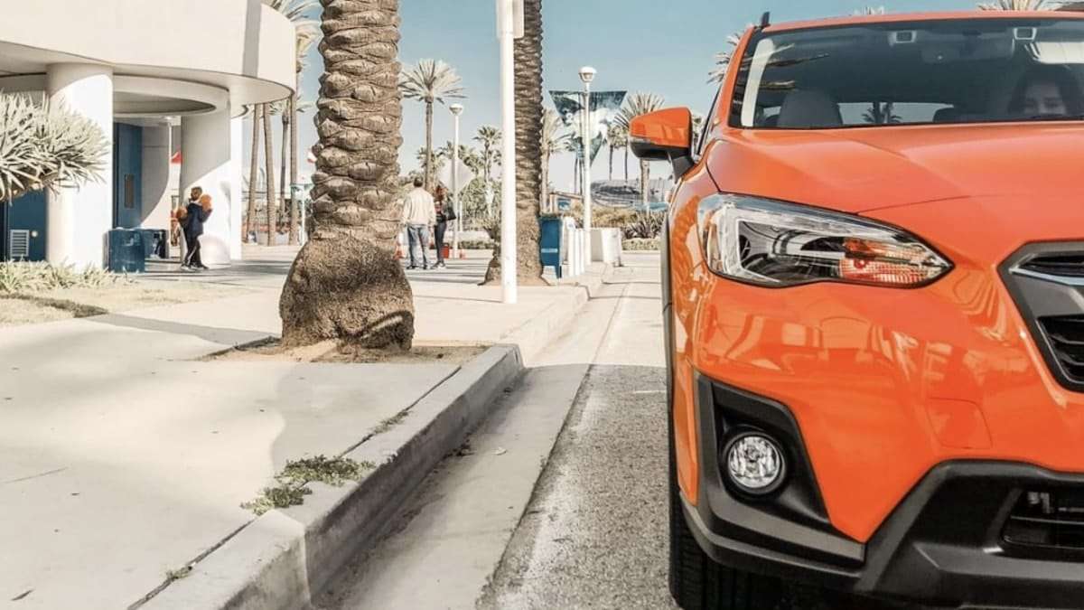 2020 Subaru Crosstrek vs 2020 Toyota C-HR