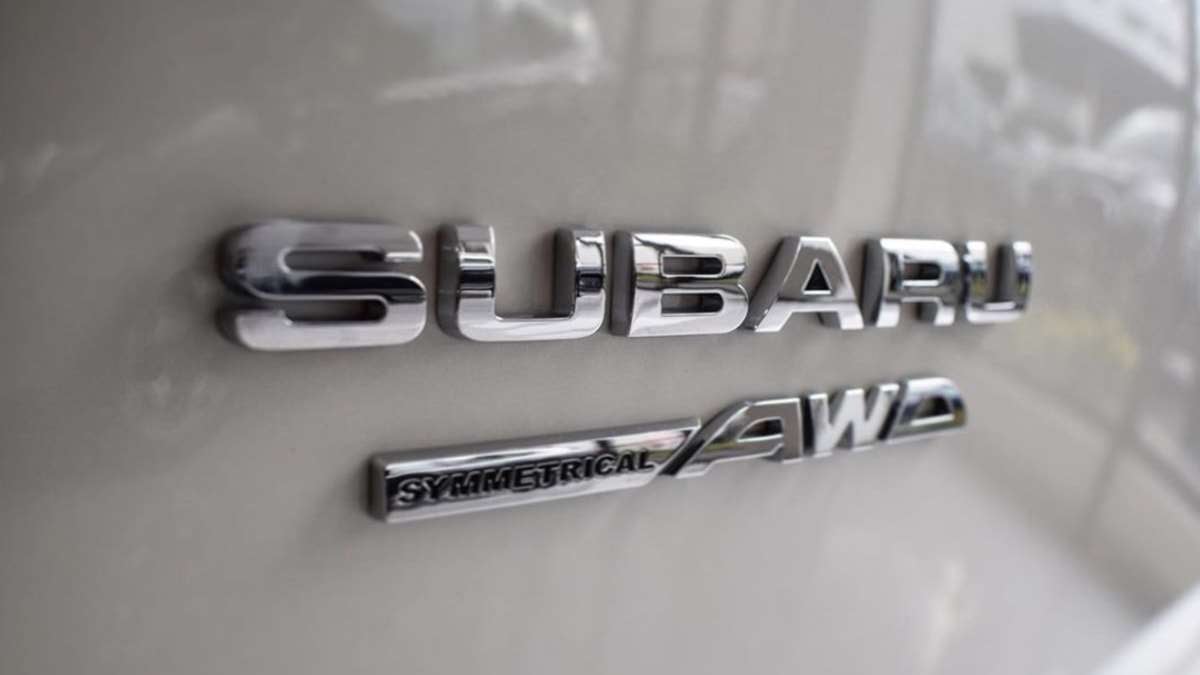2020 Subaru Outback, 2020 Subaru Forester