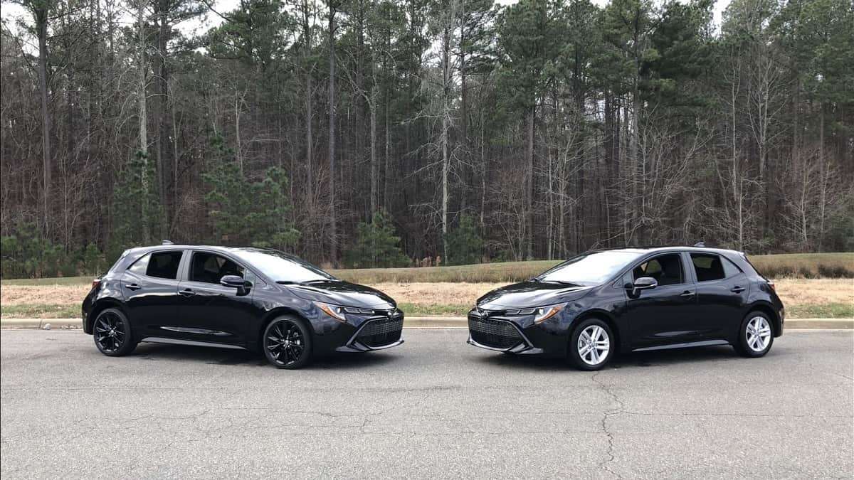 2020 Toyota Corolla Hatchback SE Nightshade Midnight Black profile 2020 Corolla Hatchback SE Midnight Black
