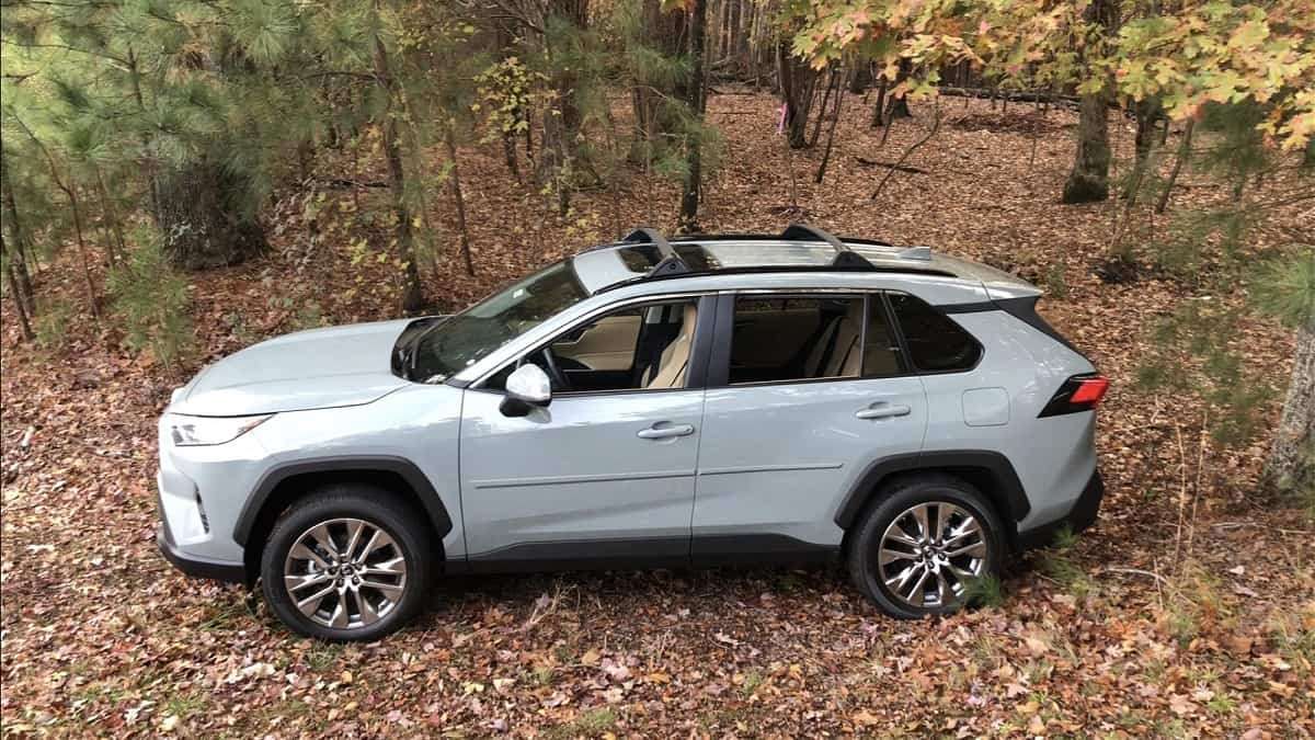 2020 Toyota RAV4 XLE Premium Lunar Rock profile
