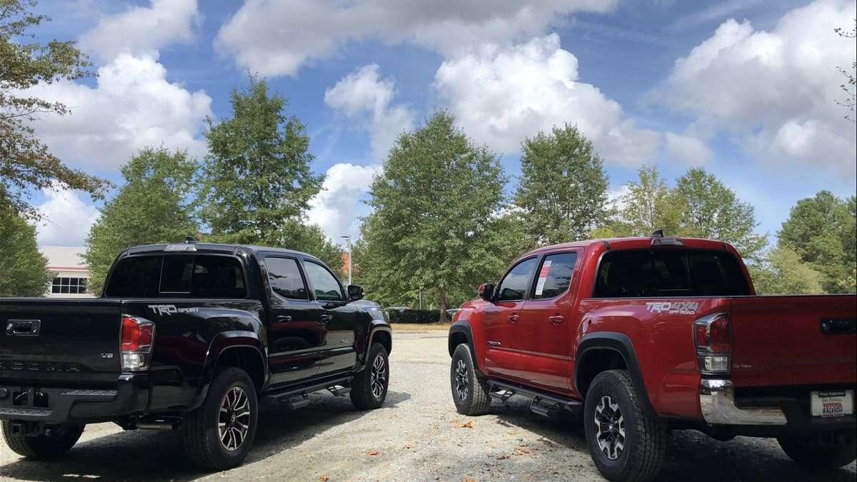 2020 Toyota Tacoma TRD Sport Midnight Black TRD Off-Road Barcelona Red