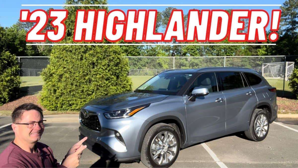 2021 Toyota Highlander Limited Moon Dust profile front end