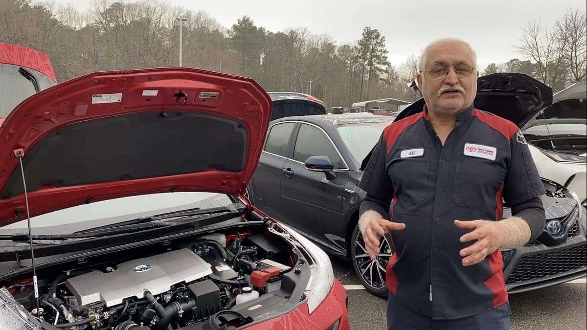 2021 Toyota Prius Limited Supersonic Red Lithium-ion battery