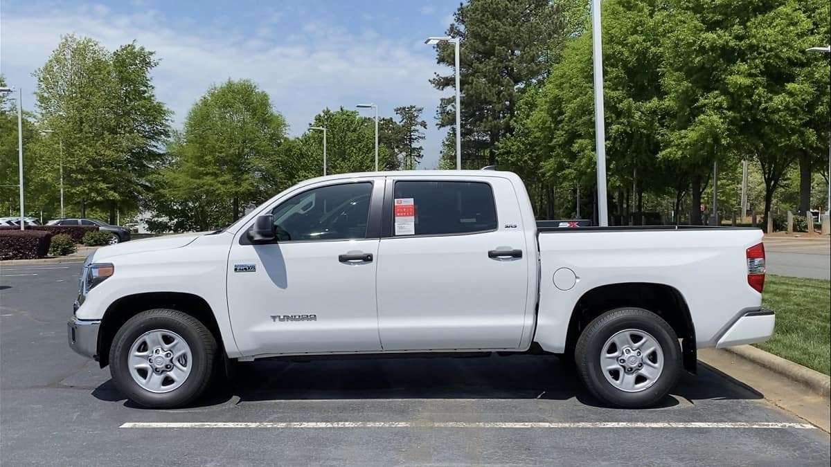 2021 Toyota Tundra Double Cab Super White profile view