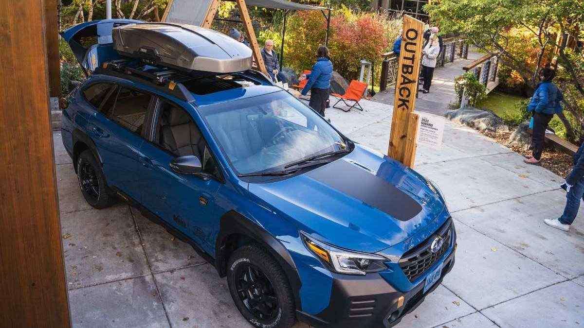2023 Subaru Outback Vs. Jeep Grand Cherokee