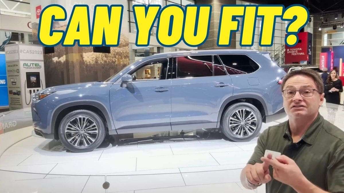 2024 Toyota Grand Highlander Platinum Storm Cloud side profile