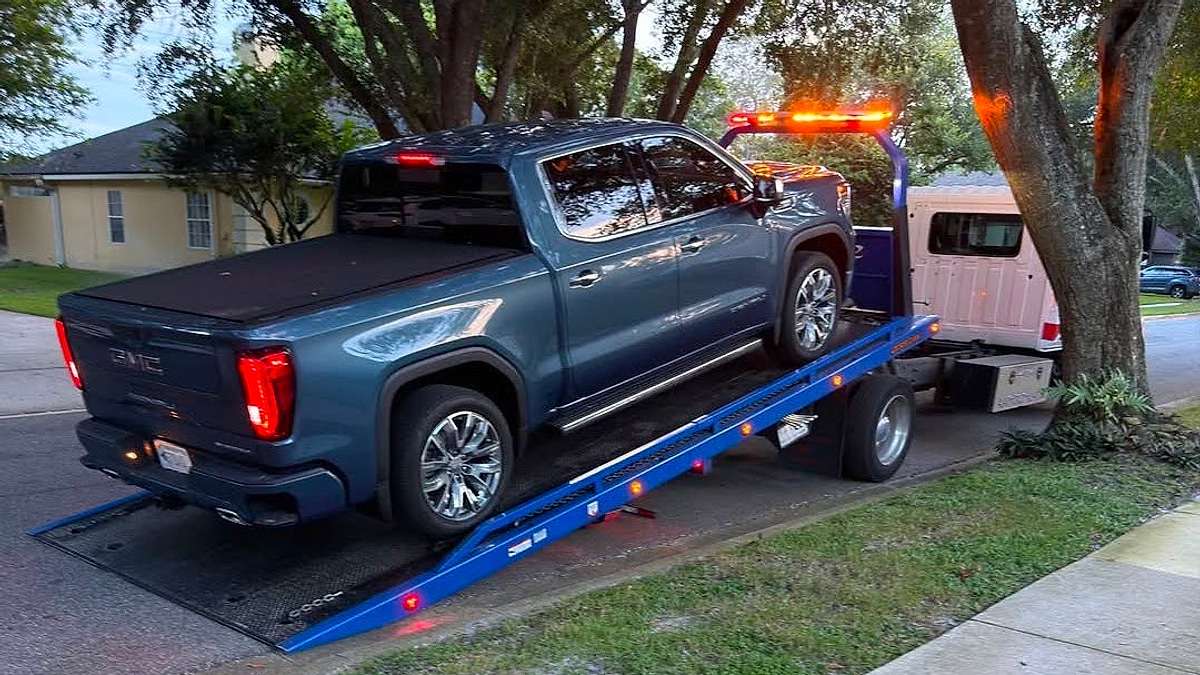 2026 GMC Sierra 3.0L Duramax Towed Twice Before First Oil Change - Now It's Crippled By Low-End Engine Slap and Code P06DD