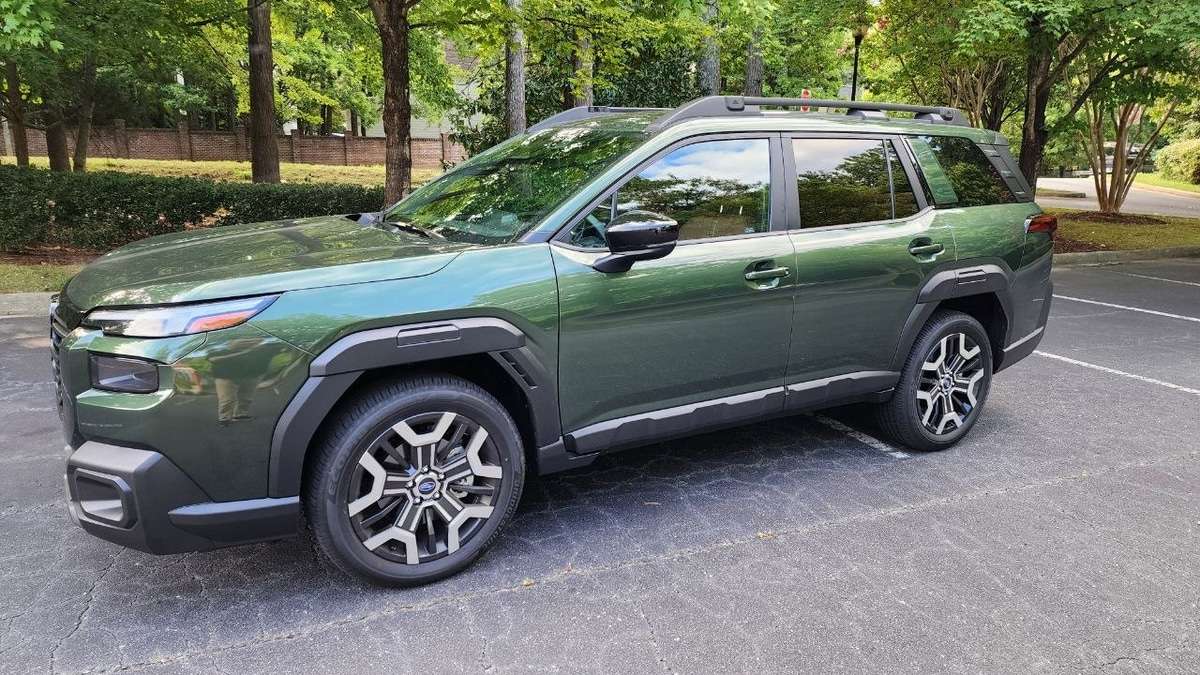 People Are Annoyed By The 2026 Subaru Outback's Boxy Design, So A 3.6R Owner Switched To A 39.9 MPG Toyota Hybrid, But His Reasoning Might Surprise Other Outback Fans