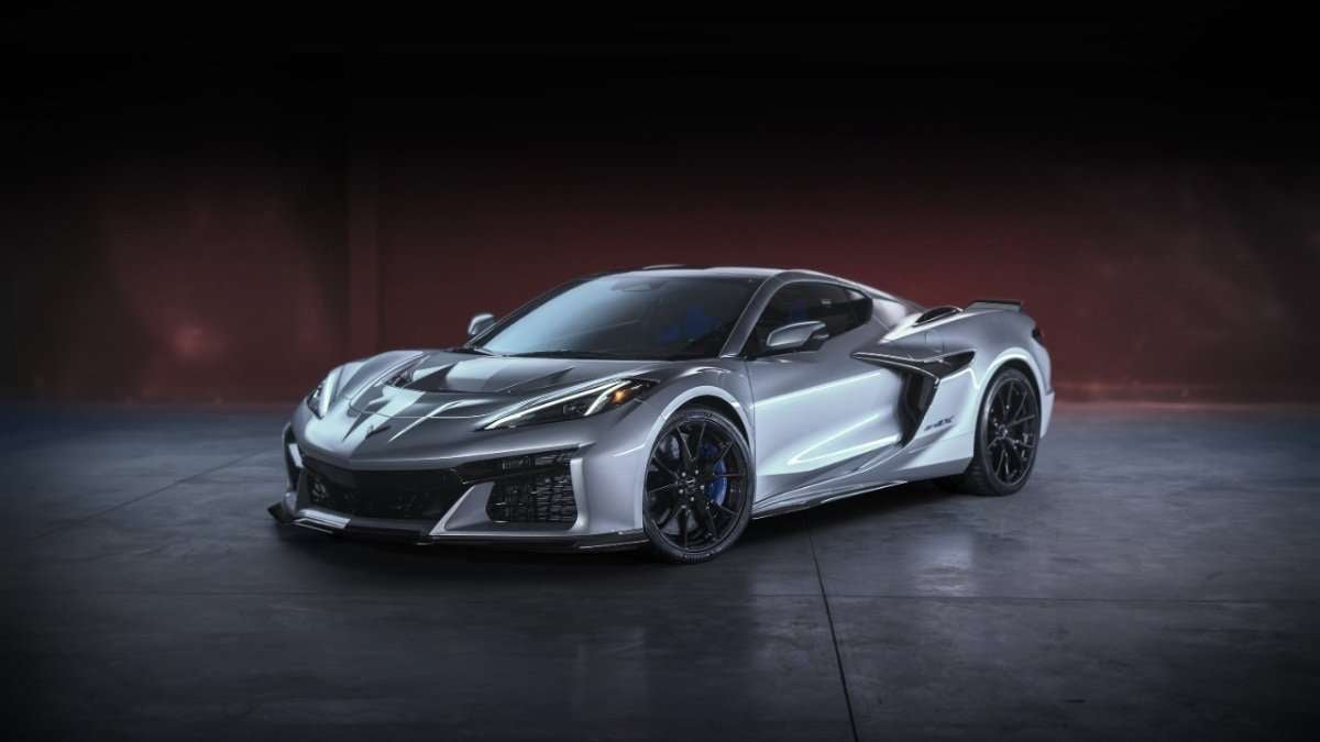 Silver 2026 Chevrolet Corvette C8 ZR1X studio shot, showcasing aggressive front fascia, low profile, and high-performance supercar design.