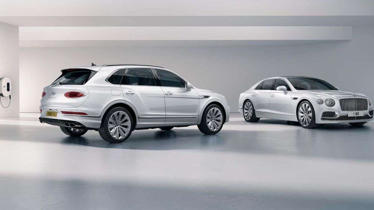 Bentley Bentayga PHEV - Bentley Official Press Image