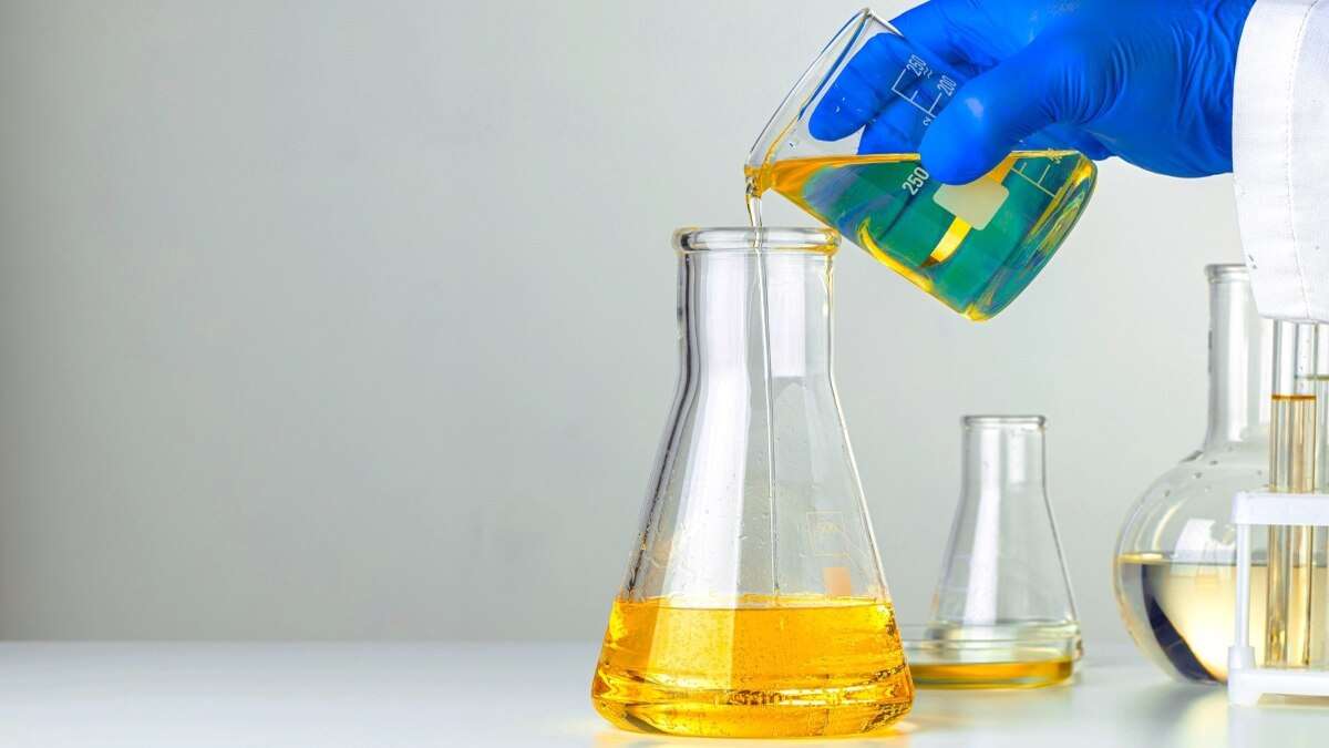 You Can Mix Your Own Blend of Motor Oil