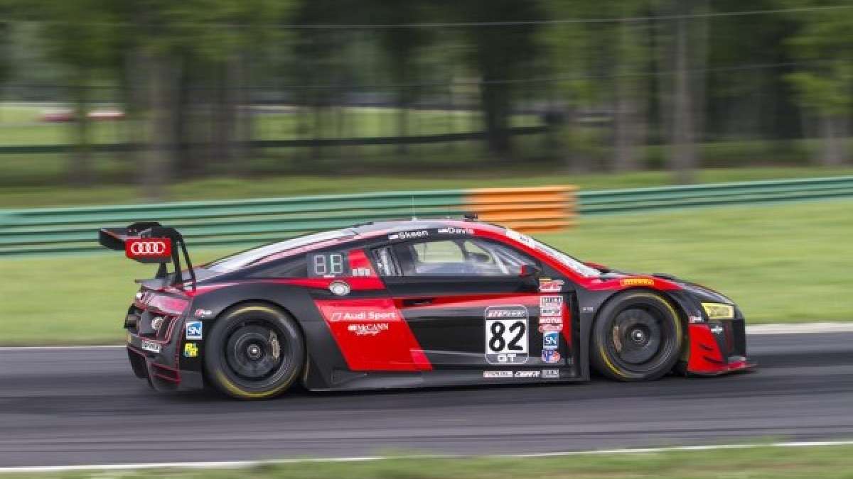 Audi TT RS racer