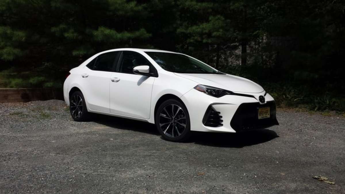 2017 Toyota Corolla SE - Deserving of TRD upgrades?
