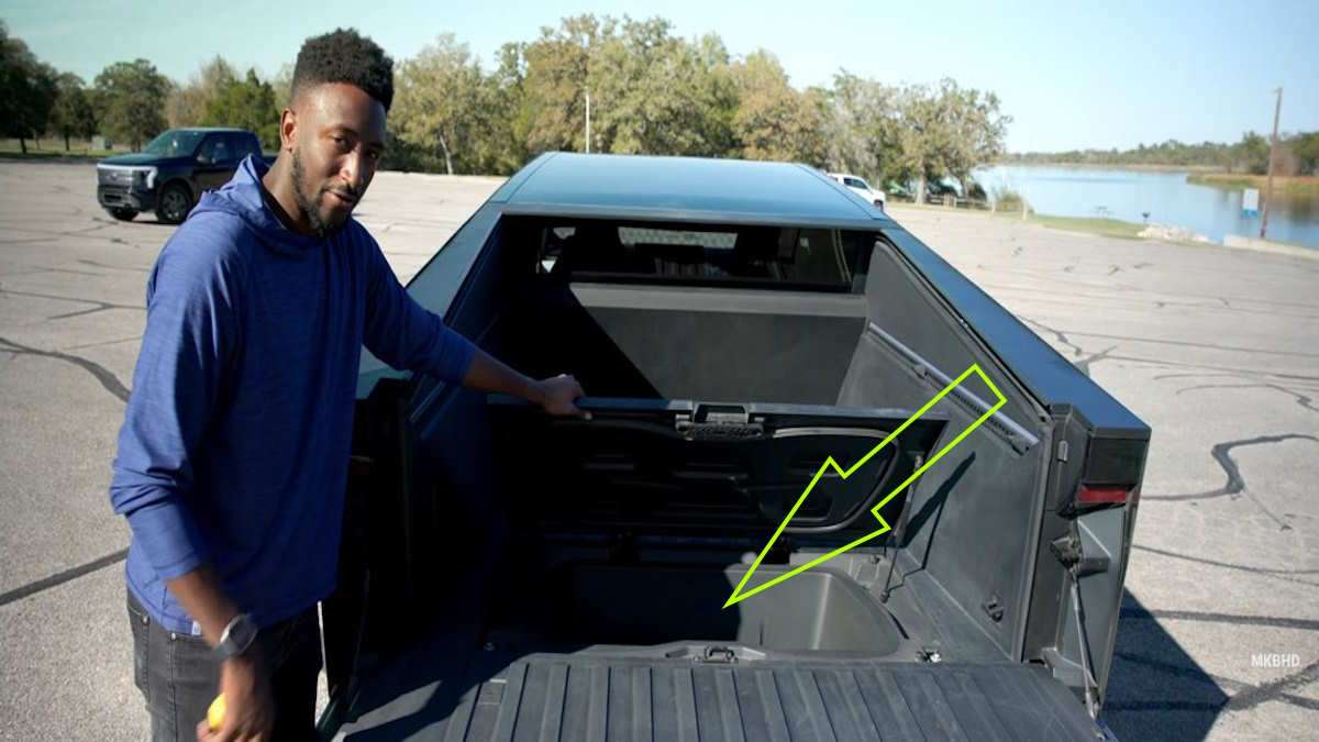 Tesla Made a Mistake - The Cybertruck Range Extender Should Have Gone Underneath the Truck Bed