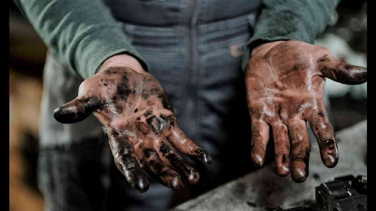 What Happens with a Clogged Oil Filter?