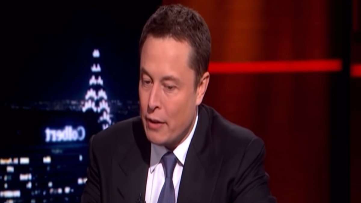 Elon Musk emails Tesla employees about quarterly deliveries
