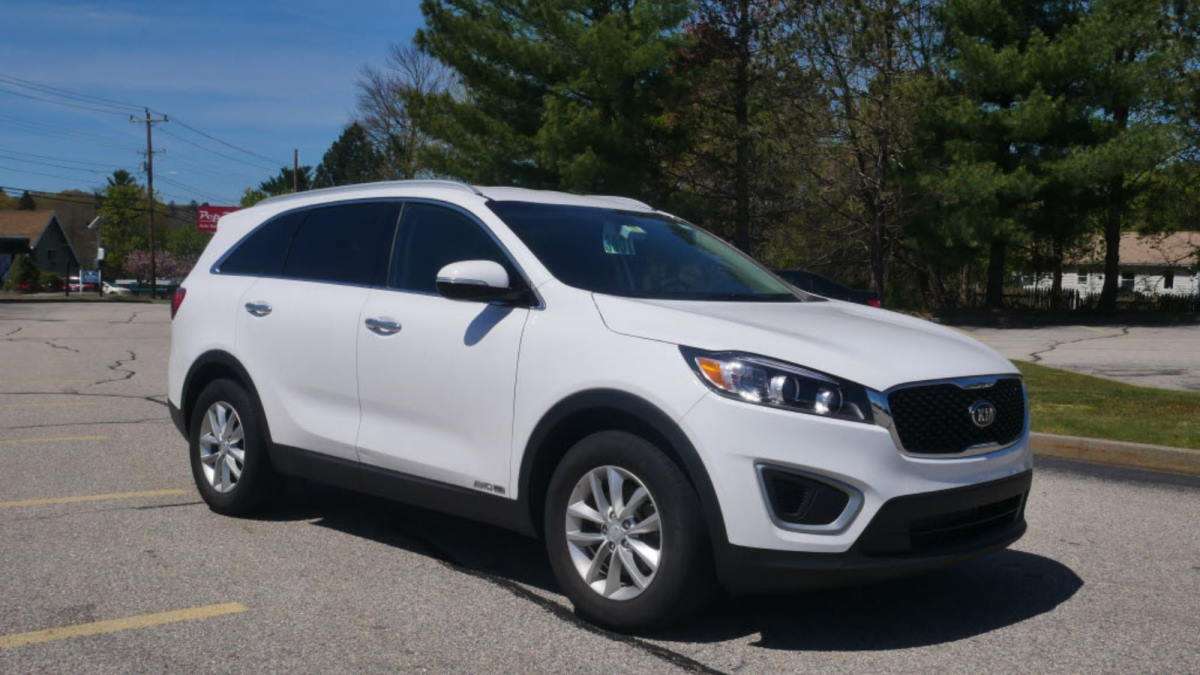 Used 2018 Kia Sorento for sale at Hertz