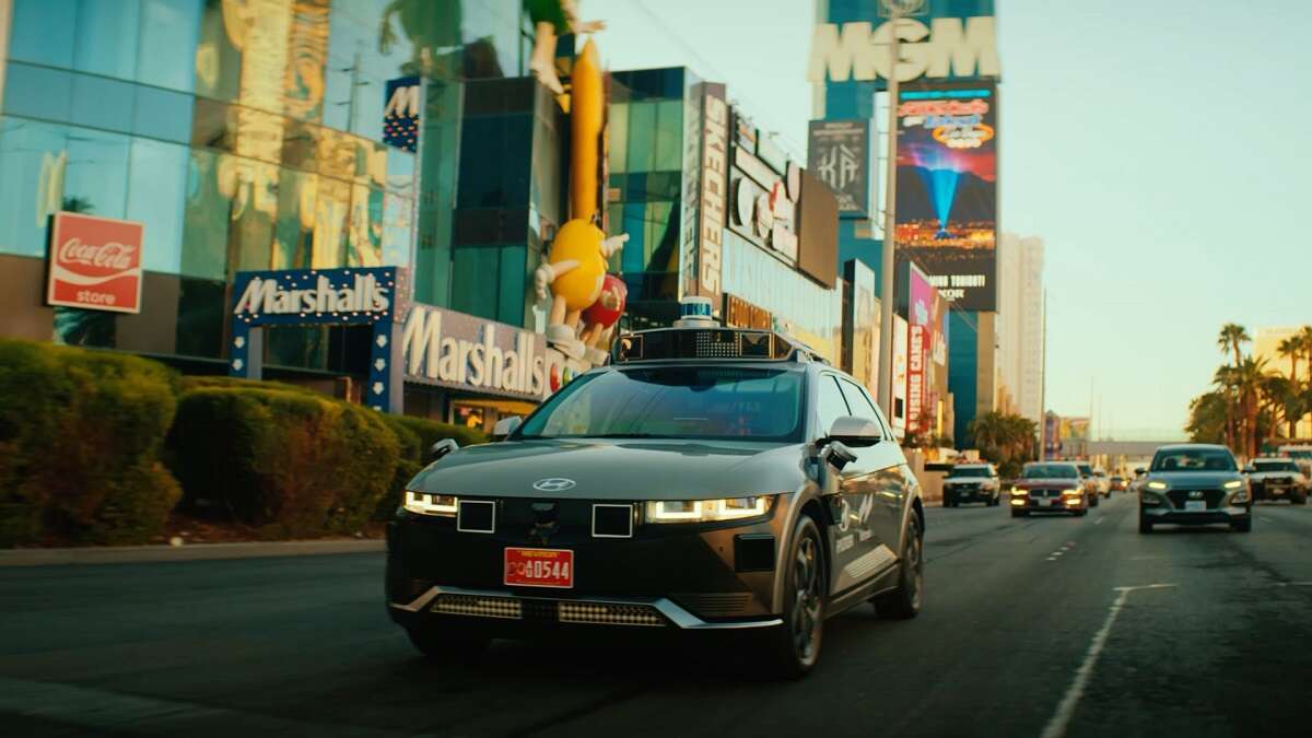 Hyundai robotaxi image courtesy of Hyundai.
