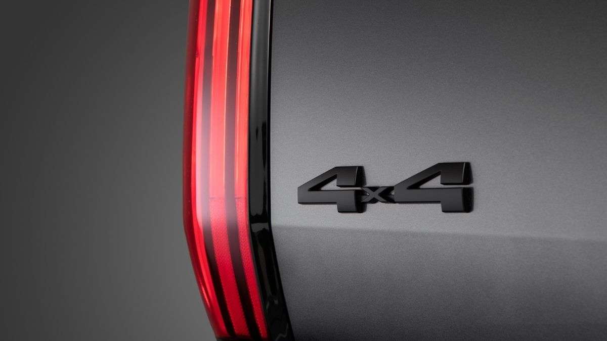 New SX Package For 2023 Toyota Tundra Adds Stealthy Look While keeping Rigidness