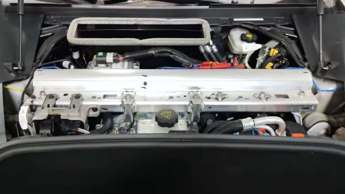 Sandy Munro Says Tesla Model S Plaid Engineering "To Die For"
