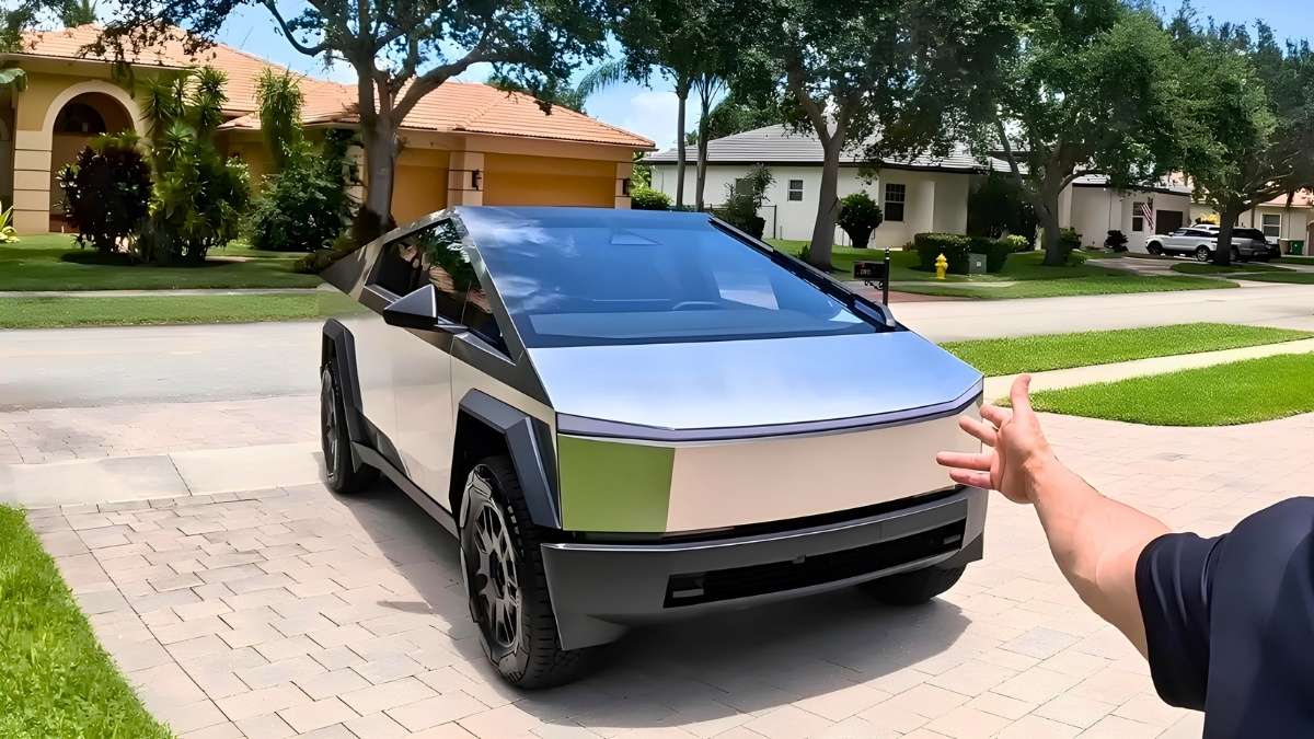 Tesla Cybertruck Owner Says He Traded In His 2024 Cybertruck For a Newer 2026 Model, and His Monthly Payments Dropped by $450 – He Adds, “It Has 36,000 Miles, a Chipped Windshield & Worn-Out Tires”