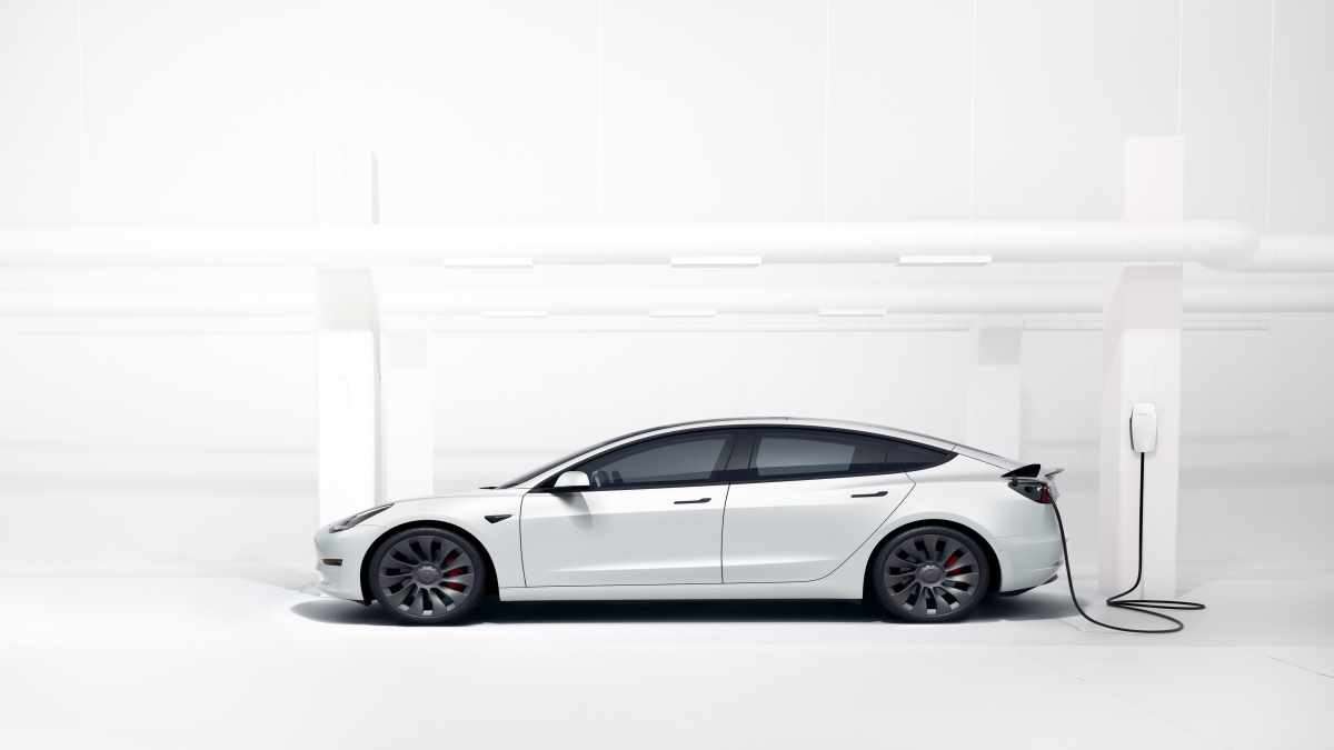 Tesla Can Turn the Model 3 Into Its $30,000 Hatchback