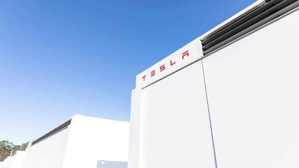 Tesla Finally Has Enough Battery Cells For This