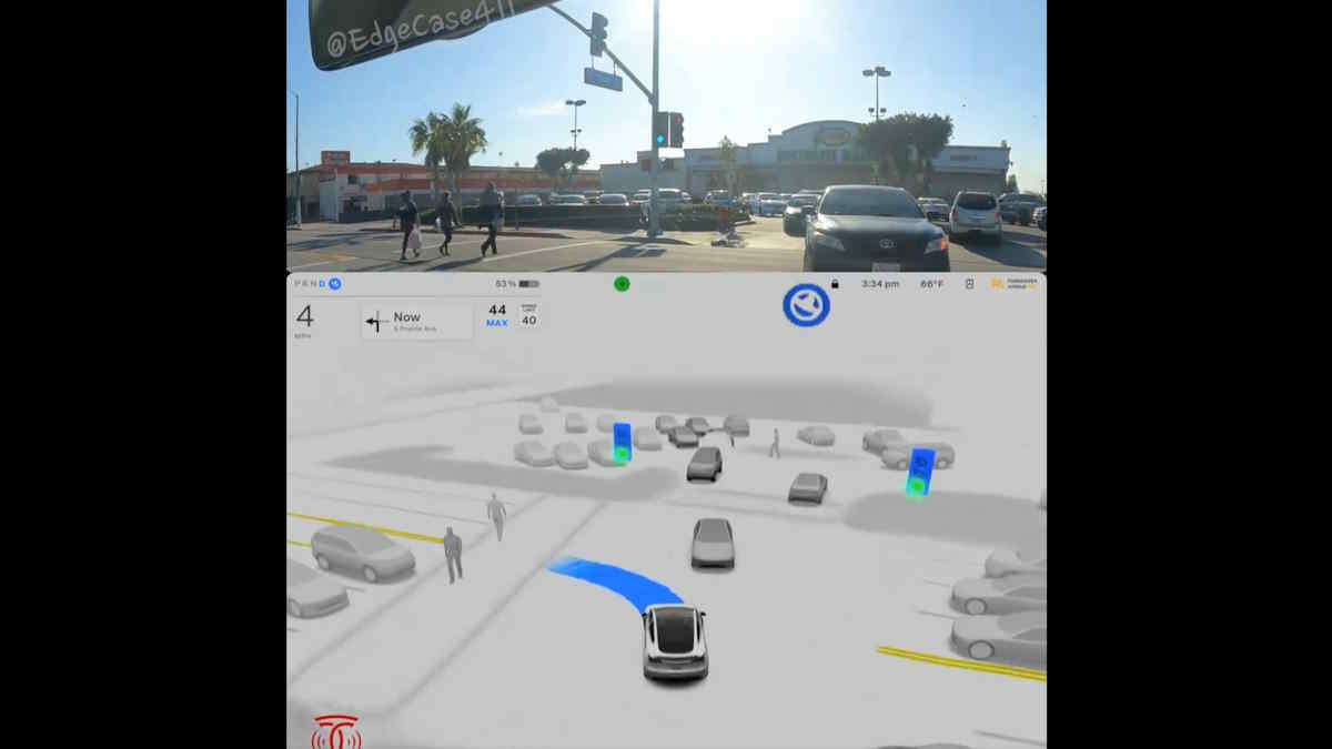 Tesla's FSD Version 12 Seems To Have a Human Brain - Driving Just Like a Human Would