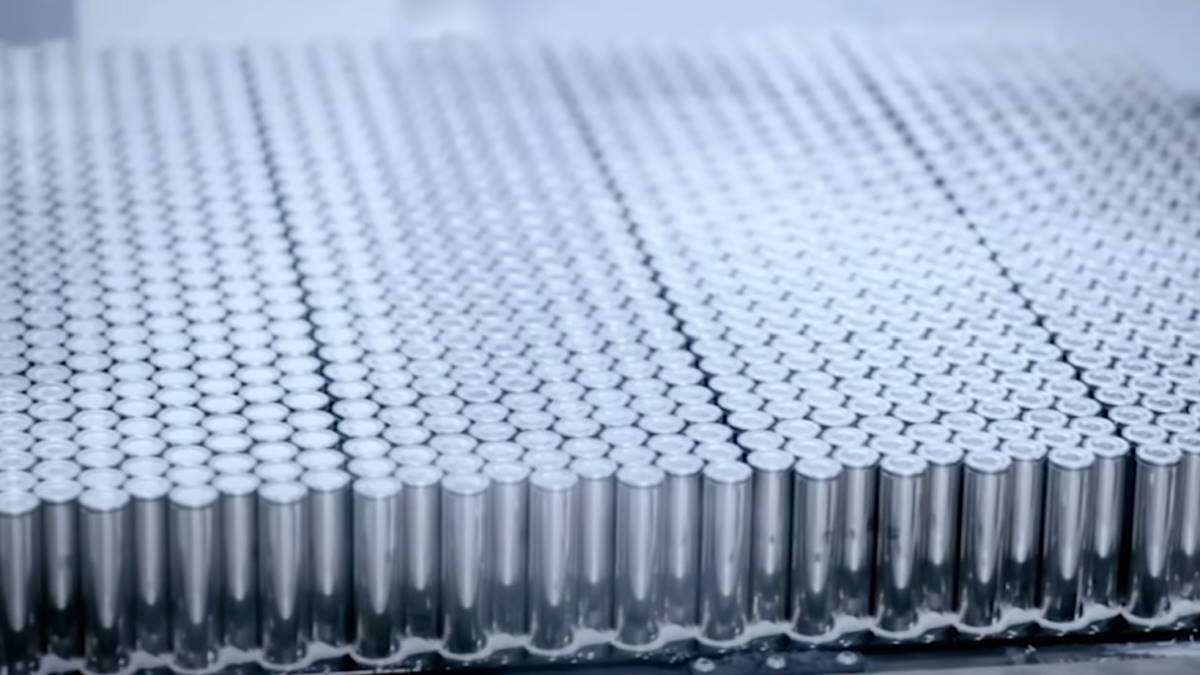 Tesla Will Produce Batteries With Many Different Form Factors