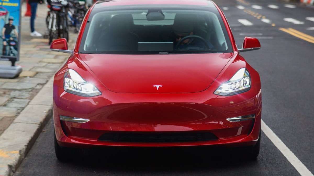 Tesla Model 3 Red Color 1200x900 front view