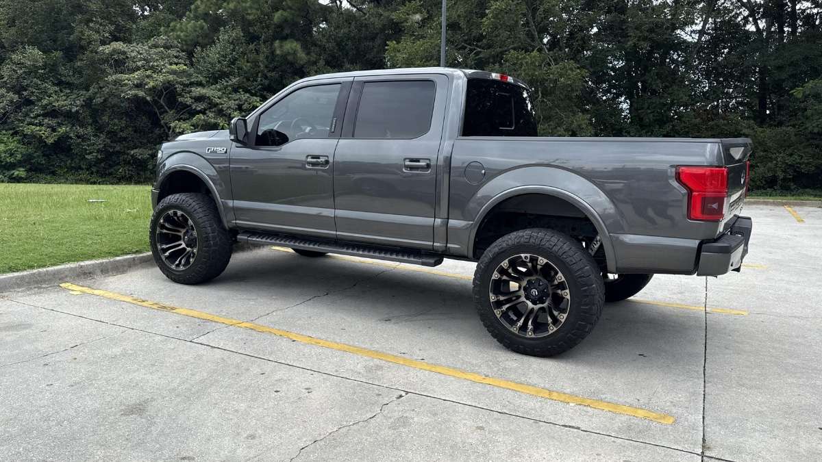 This F-150 Buyer Paid $26,200 for a Lifted 2018 Lariat and Thought He Snagged a Steal, But Its 10R80 Transmission Alone Could Cost $10,000 to Fix