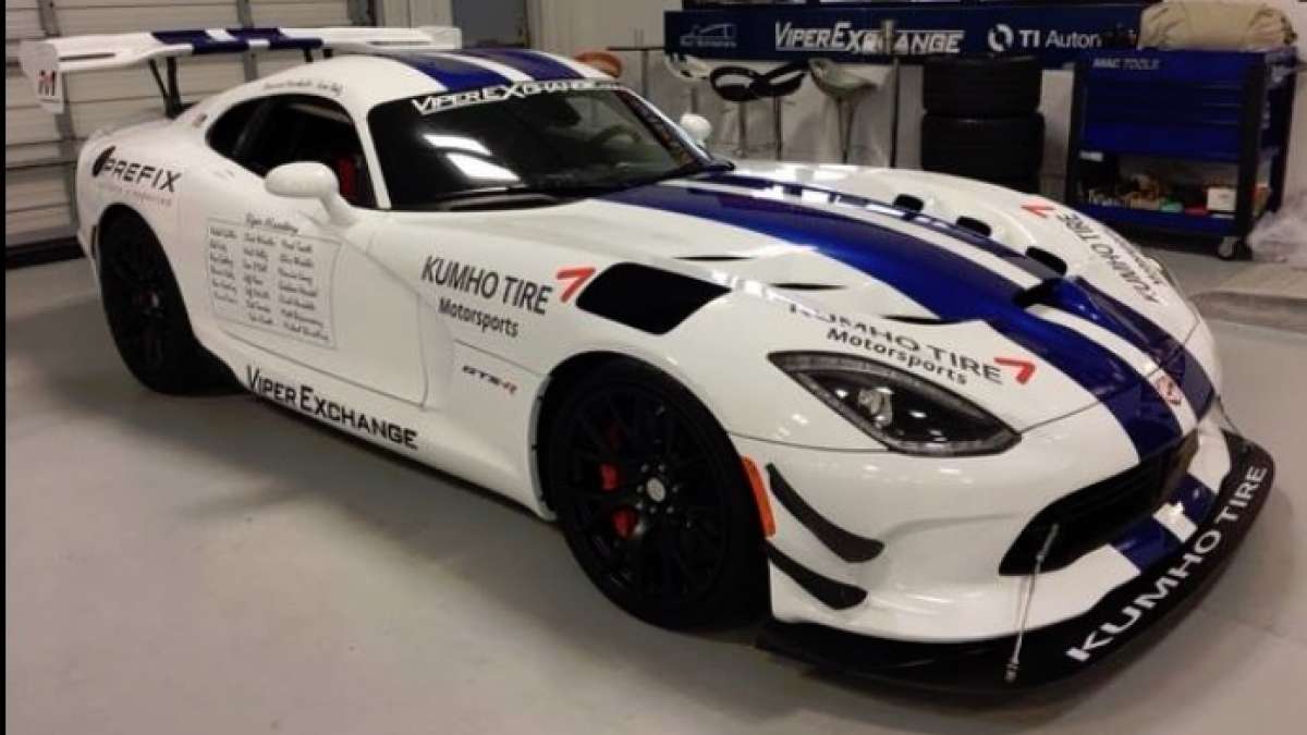 Viper Ring Record Car