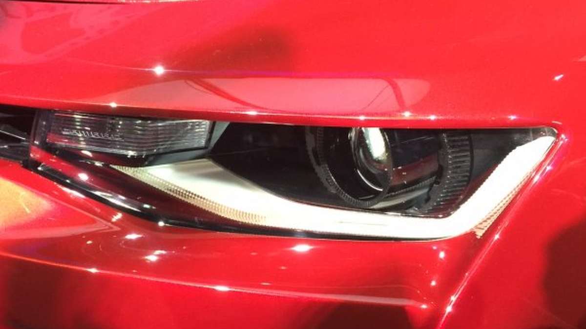 2016 camaor headlight